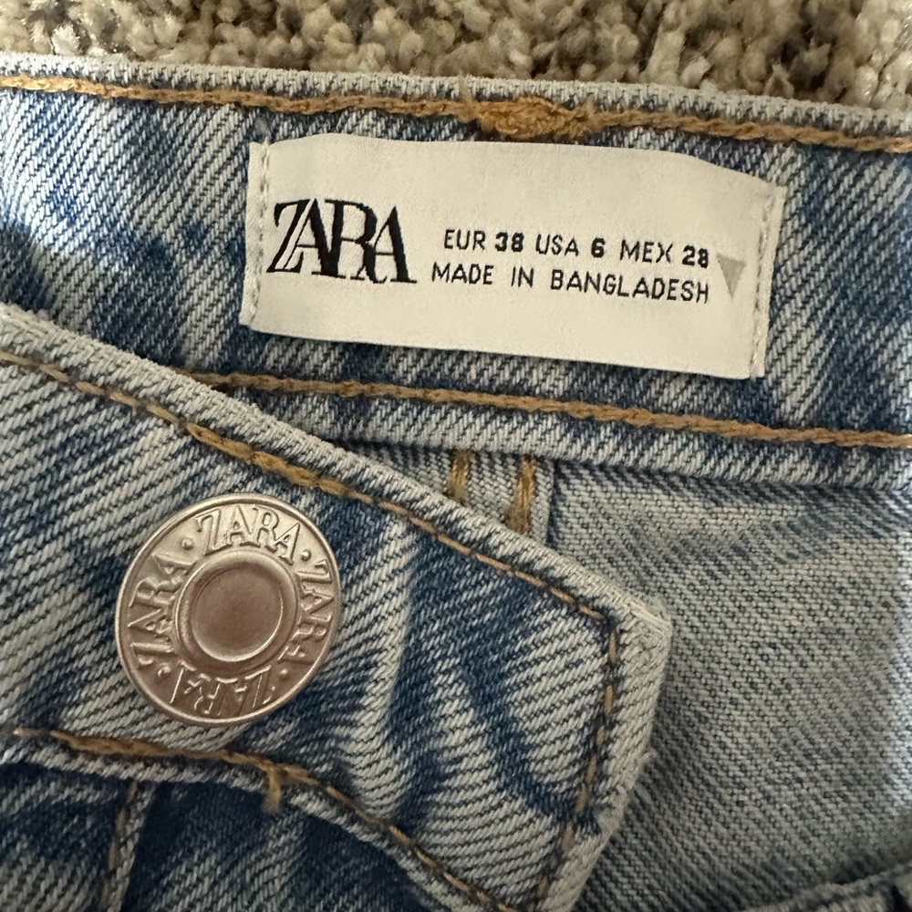 Zara jeans